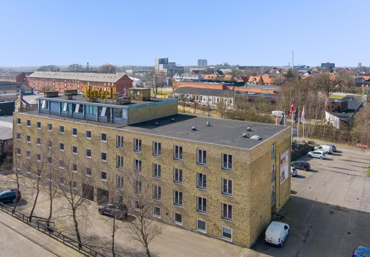Ostergaards Hotel Herning Extérieur photo