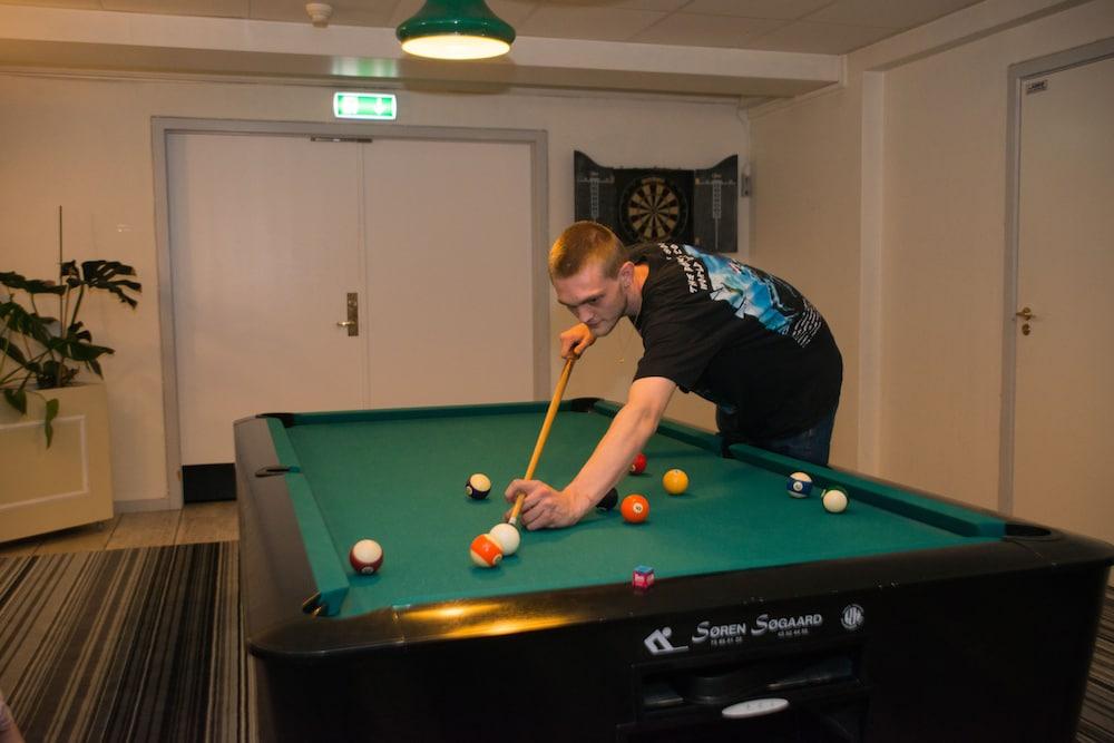 Ostergaards Hotel Herning Extérieur photo
